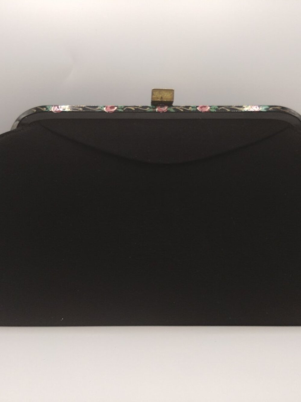 VTG Black Garay Hand Painted Floral Frame Gold Tone Clasp Elegant Clutch Purse